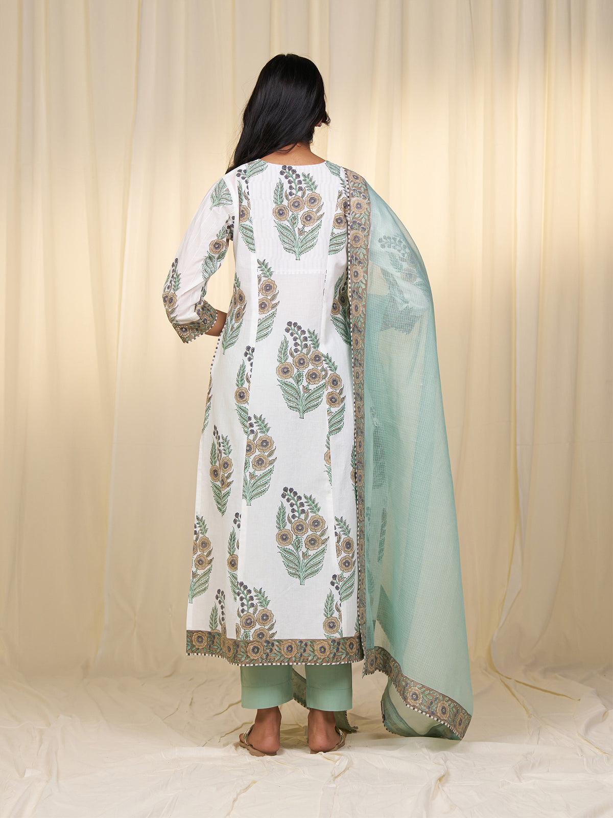 Nazara Kota Dupatta