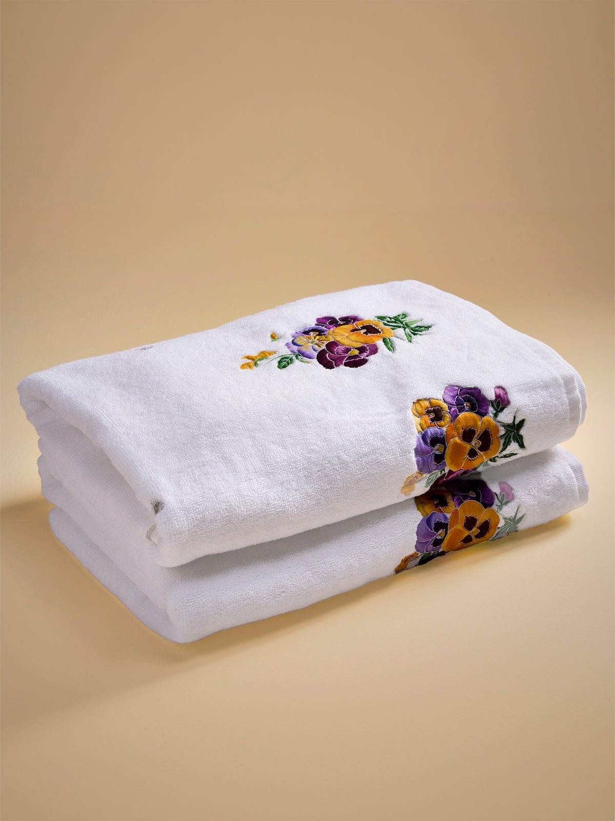Purple Pansies Bath Towel