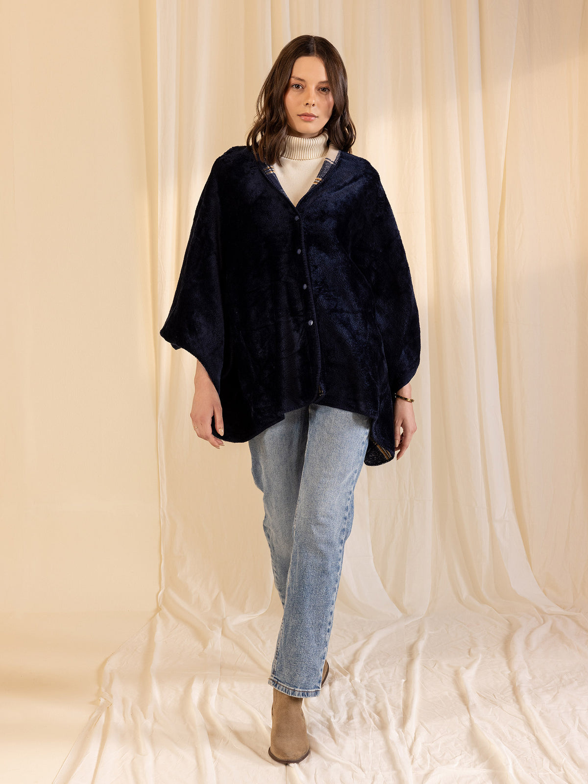 Woollen Reversible Wrap - Blue