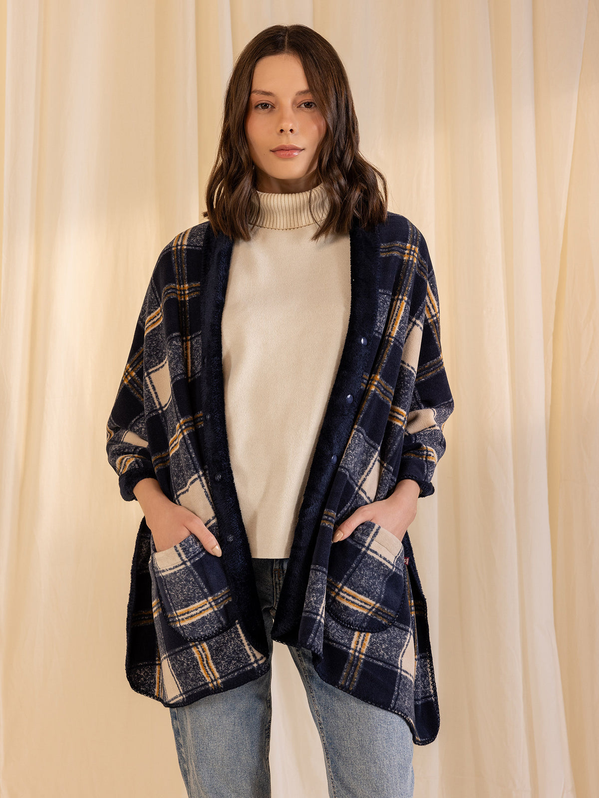 Woollen Reversible Wrap - Blue