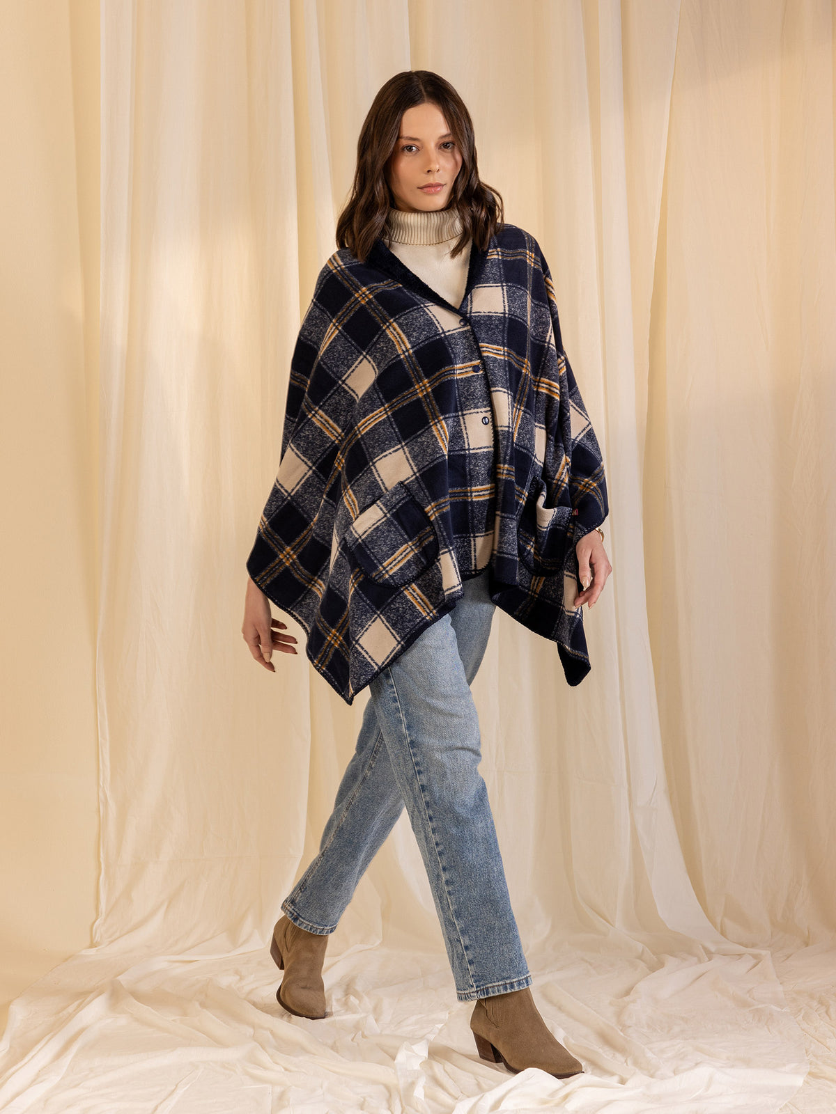 Woollen Reversible Wrap - Blue