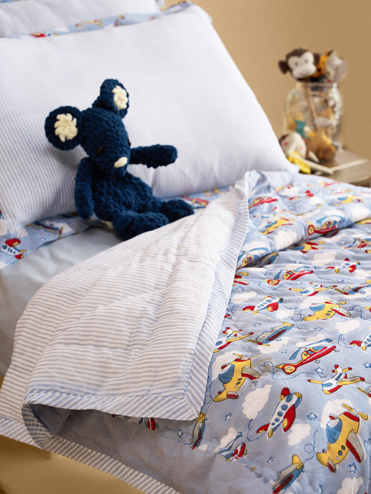 Little Pilot Children's Quilt Set