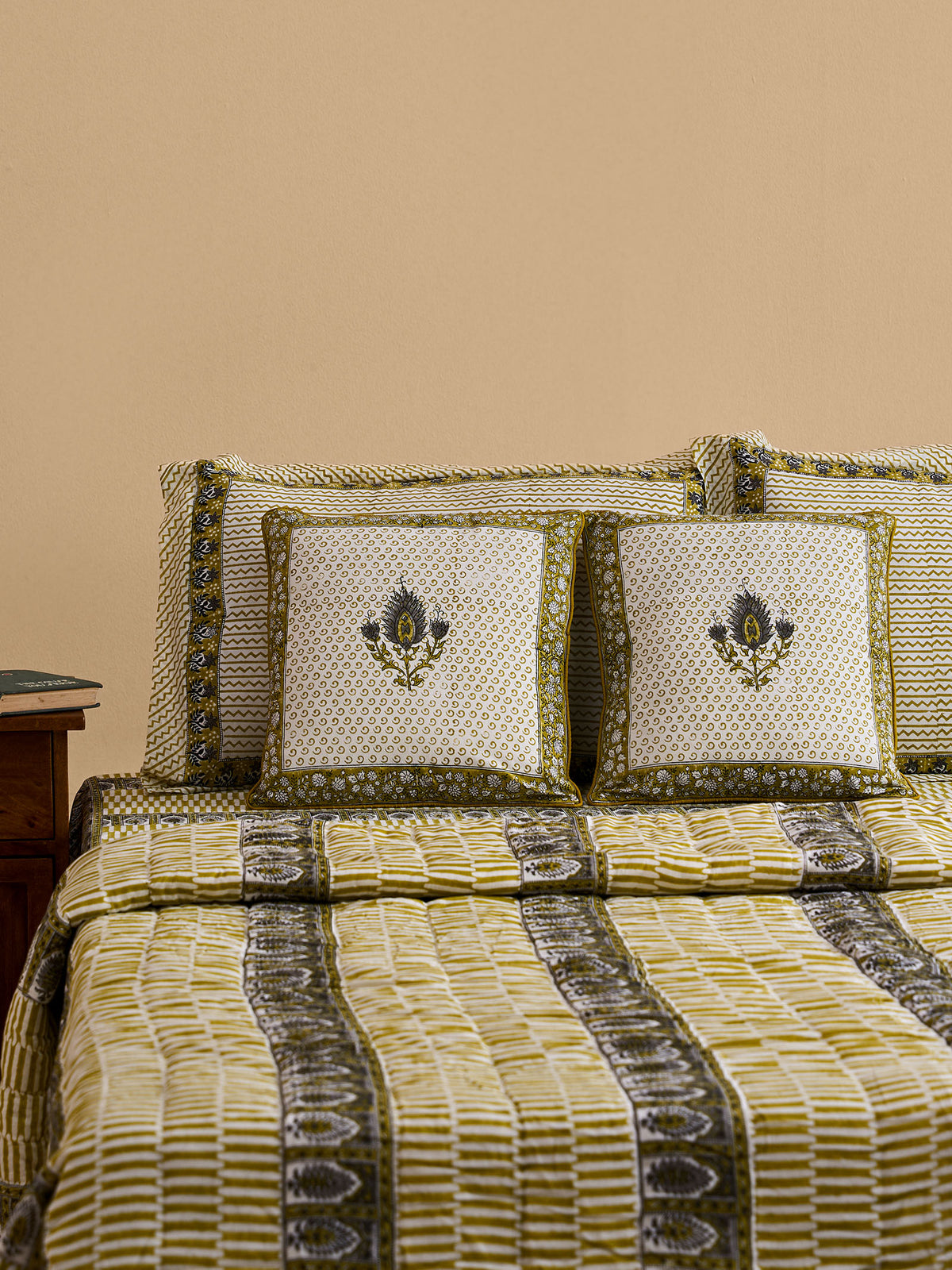 Kumbhalgarh 16" x 16" Cushion Cover