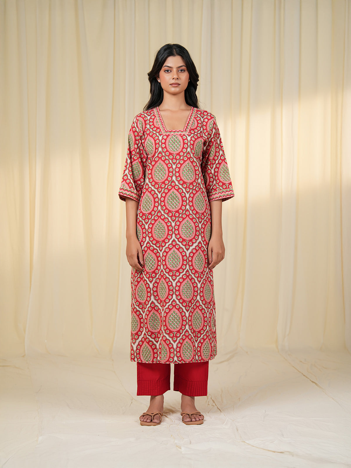 Sada Suhagan Paan Cotton Kurta