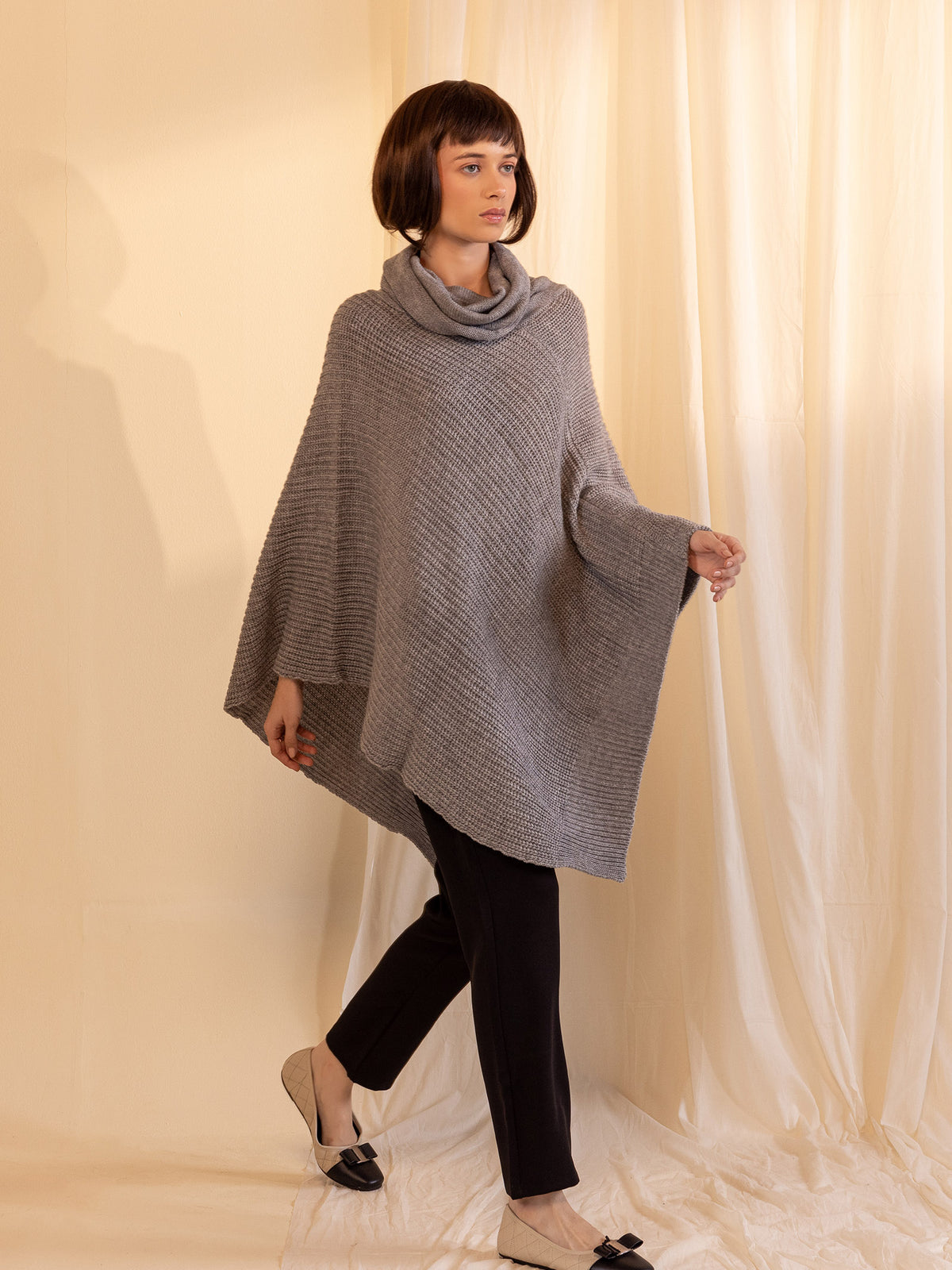 Woollen Safari Poncho - Grey