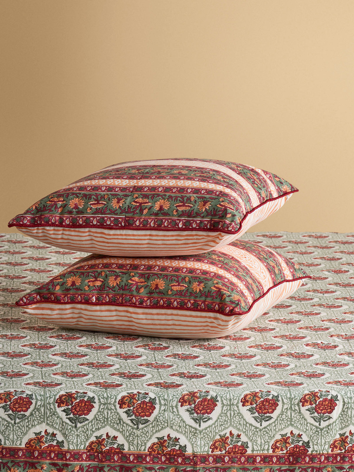 Shekhawati 20" x 20" Cushion Cover