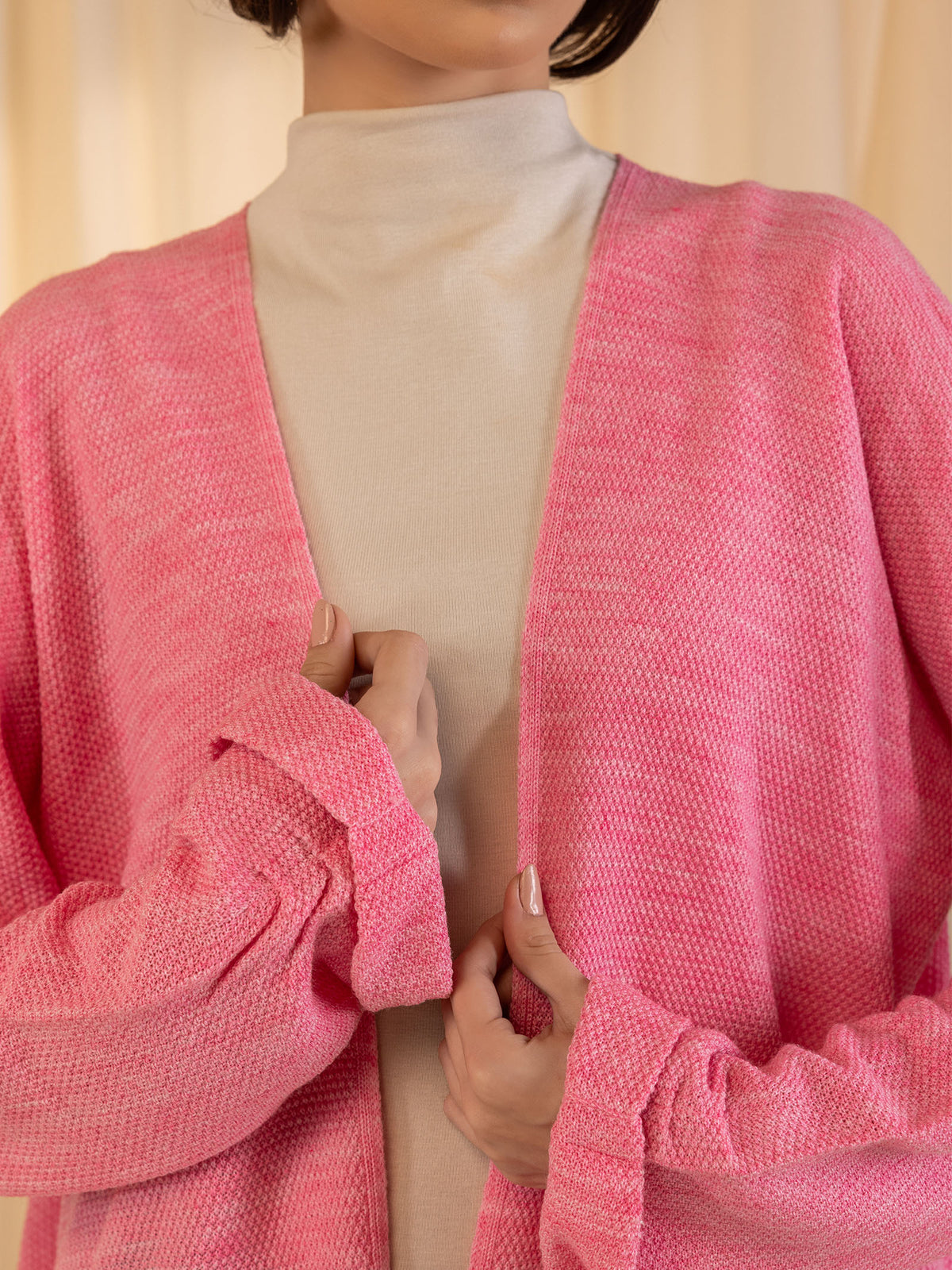 Woollen Shrug - Pink