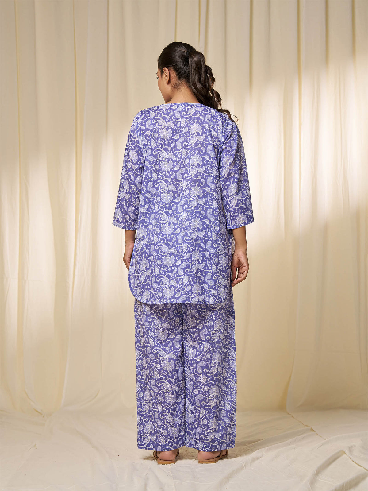 Sleepy Grape Voile Night Suit
