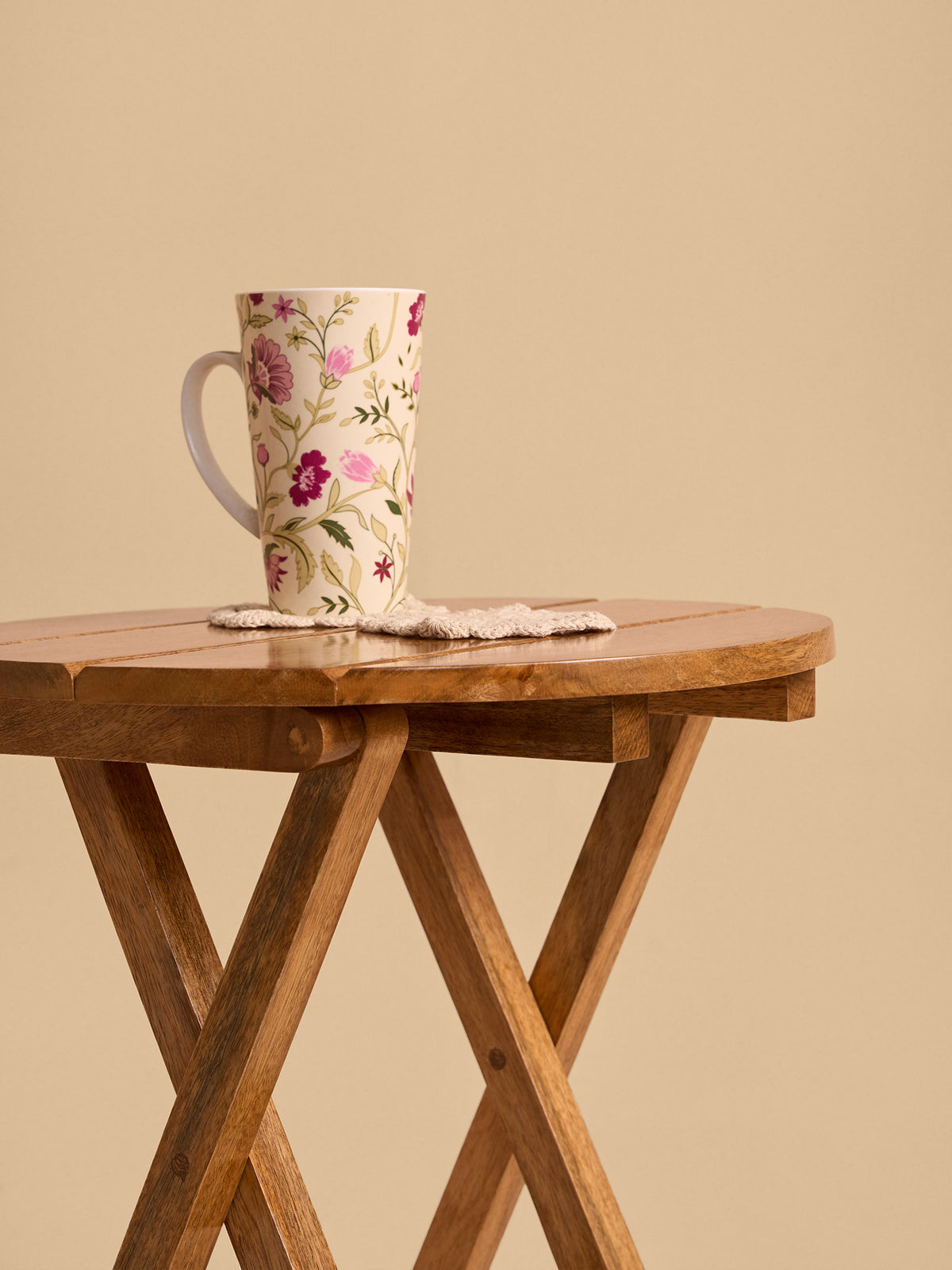 Round Camp Table